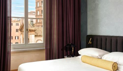 Junior King Suite with City View