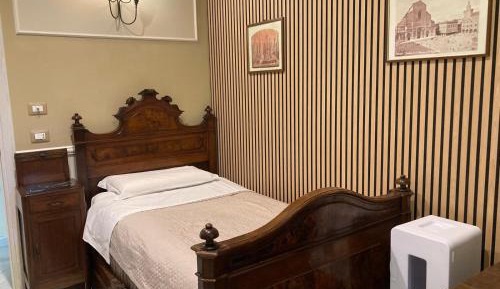 Single Room with Private Bathroom