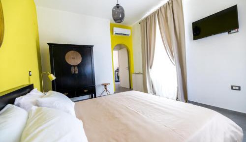 Queen Room with Spa Bath