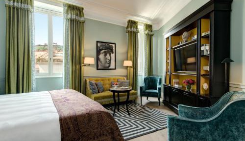 Deluxe Double or Twin Room