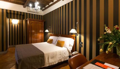 Double or Twin Room with Shower