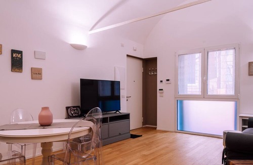 L'antico Ghetto Ebraico House | Elegante Appartamento Alle Due Torri By Wonderful Italy