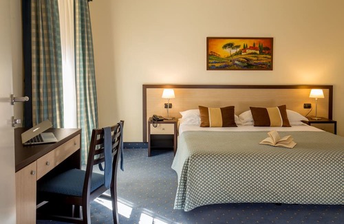 Zona LIV La Giustiniana Hotel | Resort La Rocchetta