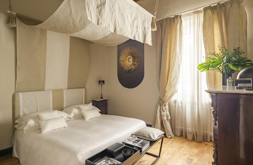 Rione IV Campo Marzio House | Crossing Condotti