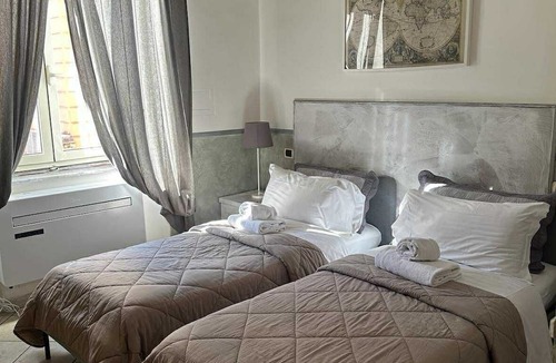 Rione XVIII Castro Pretorio House | Guest House Maison Indipendenza