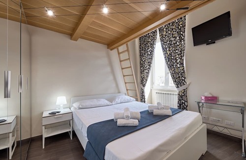 Vatican Apartment | A casa Di Roberta