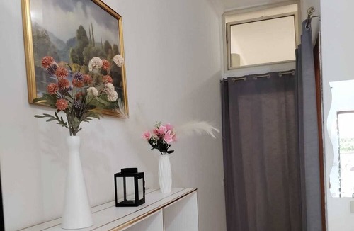 Torre Angela Apartment | Appartment for small family with king bed, in Rome city, near metro station