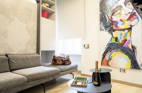 Rione VI Parione Villa | Artistic Nest Retreat