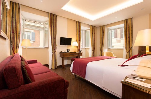 Rione III Colonna Hotel | Hotel Nazionale