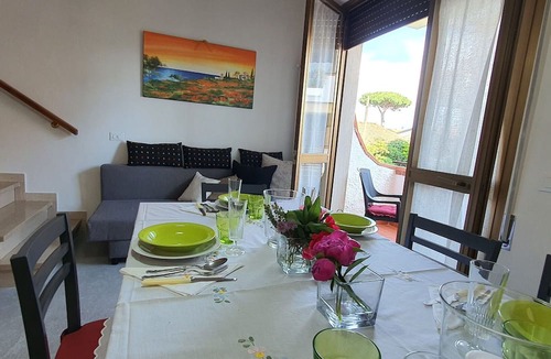 Torre del Lago Puccini Apartment | Apartment in Torre Del Lago Puccini with 2 bedrooms sleeps 5