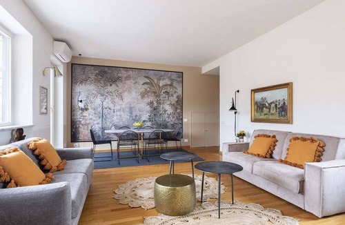 Rione IV Campo Marzio Apartment | ROMAC · Condotti Penthouse Over Spanish Steps