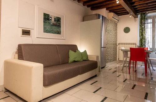 Rione XI Sant'Angelo Apartment | Bella Elena apartment - Jewish Ghetto