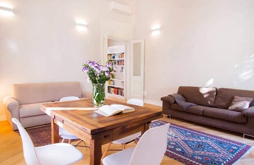 Trastevere Apartment | Casa Tommasina wonderful terrace in the historic center of Rome