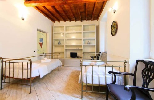 Rione VI Parione Apartment | Vittorio Emanuele by Interhome