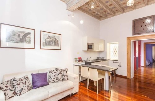 Rione IV Campo Marzio Apartment | Frattina Exclusive Apartment
