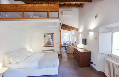 Rione V Ponte Apartment | Rome, Piazza Navona, characteristic apartment for 5 people