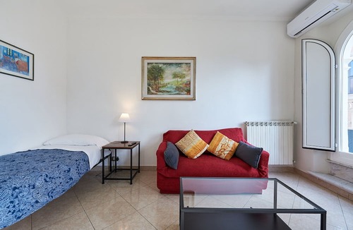 Rione IV Campo Marzio Apartment | Close to Spanish Steps 2 bedrooms, balcony, wifi, A/C, dining room, kitchen, lift