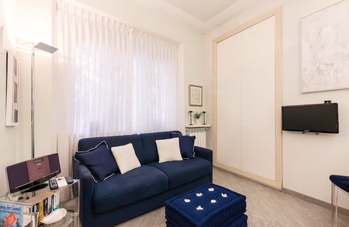 Navona Apartment | Rome city center Campo de' Fiori Luxury Home great reviews free wifi