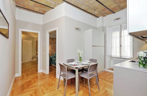 Celio Apartment | COLOSSEUM ELEGANT APARTMENT FOR 4 - NEAR METRO