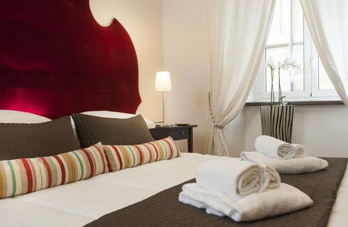 Rione VI Parione Apartment | Corso Vittorio - Campo de' Fiori