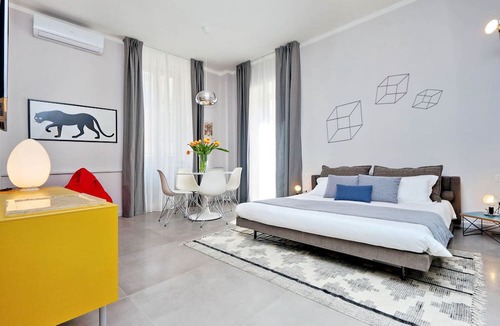 Rione III Colonna Apartment | Design apartment (70 m2) - Spanish Steps