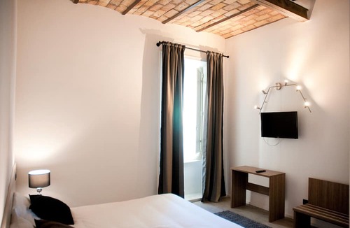 Rione XVI Ludovisi Apartment | Iuturna Apartment - Trevi Fountain/Spanish Steps