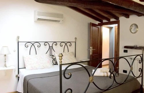 Santissima Annunziata Apartment | Gli Artisti by Interhome