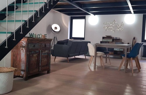 Tor di Quinto Apartment | Ponte Milvio Luxury House offers spaces, furniture, services and comfort from 5 STARS.