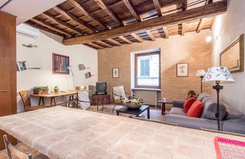 Rione VI Parione Apartment | Elegant Apartment Campo dei Fiori
