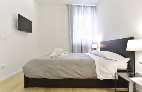 Rione VII Regola Apartment | Campo de' Fiori Brand New Apartment