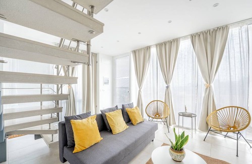 Santa Lucia Apartment | Eos Sea View Apartment
