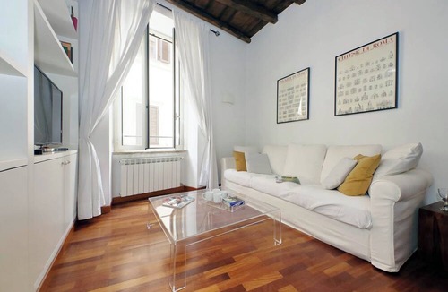 Navona Apartment | Campo de fiori 2 bedrooms apt