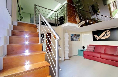 Rione IV Campo Marzio Apartment | MARGUTTA LOFT FOR SMART WORKER