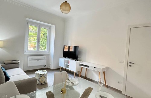 San Giovanni Apartment | King of Rome Metro Hub - Rome Collection Metro A (RE DI ROMA) 15 dalColosseo