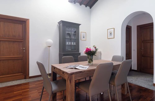 Rione III Colonna Apartment | Rome City Center, close to Trevi Fountain! Enjoy the Eternal City!