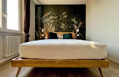 Sallustiano Apartment | Your home in Rome 4 Rooms & 4 Elements Spacious penthouse for 12 guests