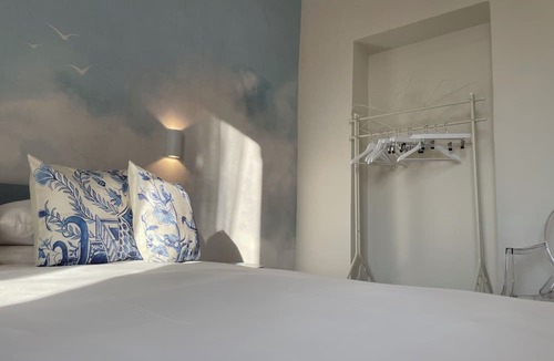 Sallustiano Apartment | Your home in Rome 4 Rooms & 4 Elements Spacious penthouse for 12 guests