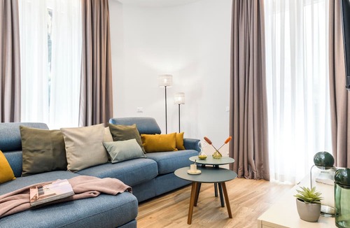 Quartiere III Pinciano Condo | Domus Augustea - Luxury Accommodations