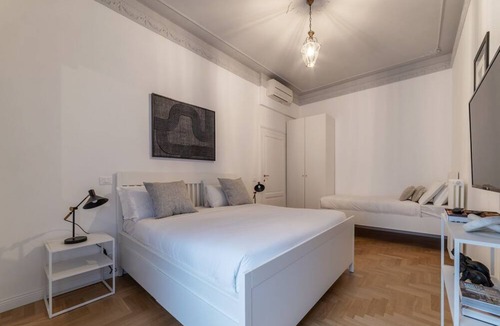 Rione XVI Ludovisi Apartment | Toscana 6 - FromHometoRome