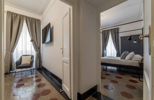 Rione XVI Ludovisi Apartment | Toscana 5 - FromHometoRome