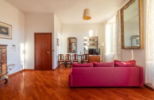 Esquilino Apartment | Esquilino Lightsome Apartment