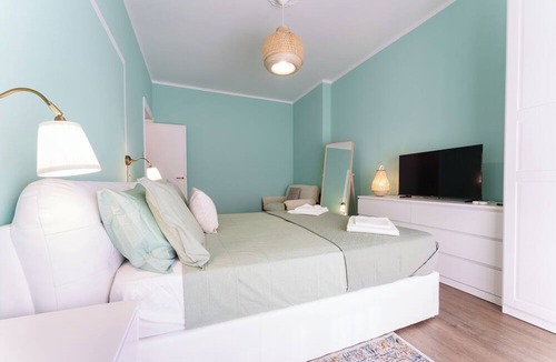 Quartiere XIII Aurelio Apartment | Good Vibes Vaticano Attic - perfect base for visiting Rome, Metro 5 minutes away