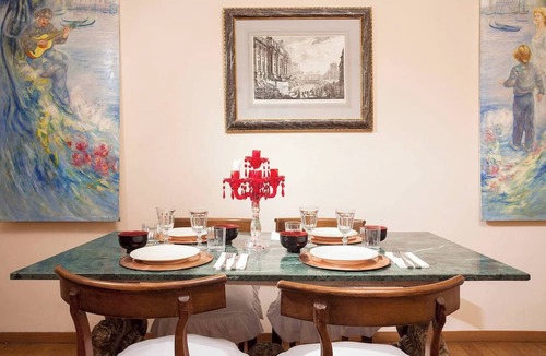 Rione IV Campo Marzio Apartment | Gauguin, charme and fashion in the heart of Rome on Margutta Street