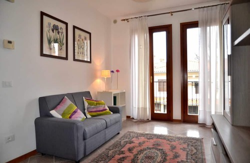 Noale Apartment | Montello Apartment