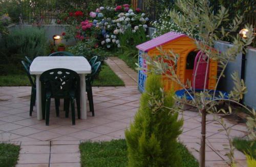 Fiumicino Apartment | Airport Roof Garden
