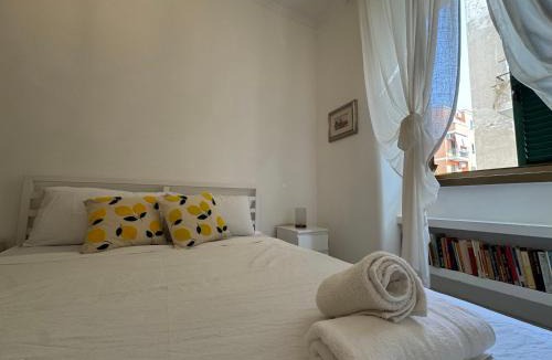 Quartiere XXIII Alessandrino Apartment | Valenti Roman Home Metro C to Colosseum for 15min