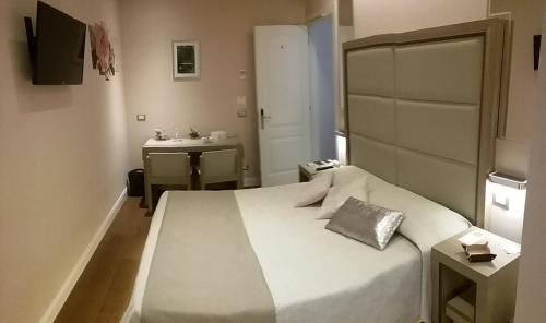 Trastevere House | Domus Clara