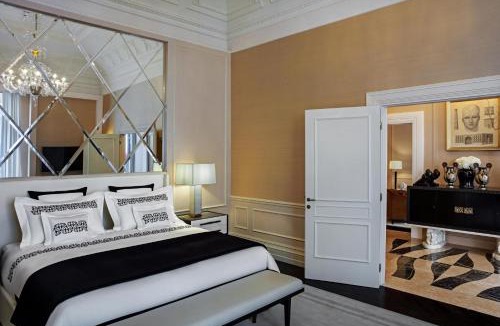 Repubblica Hotel | The St. Regis Rome