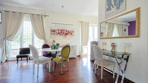 Zona LIII Tomba di Nerone Apartment | Antica Cassia Charme by Rentbeat