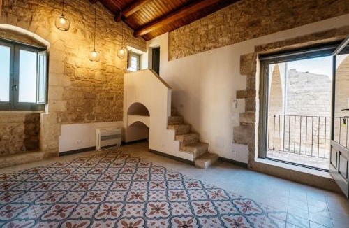 San Filippo Villa | ISULATRAVEL - Villa Torre Molino with HEATED POOL